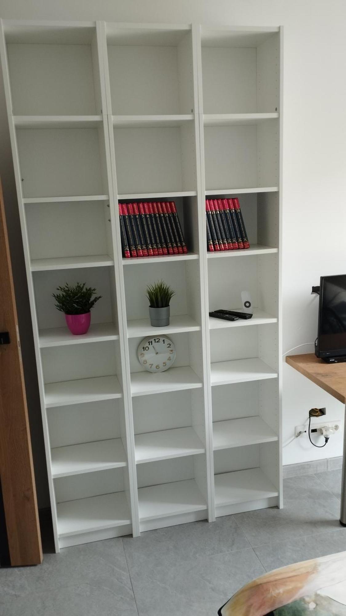 Platinum Apartment *