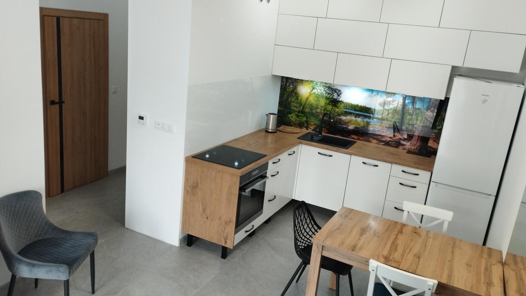 Platinum Apartment *