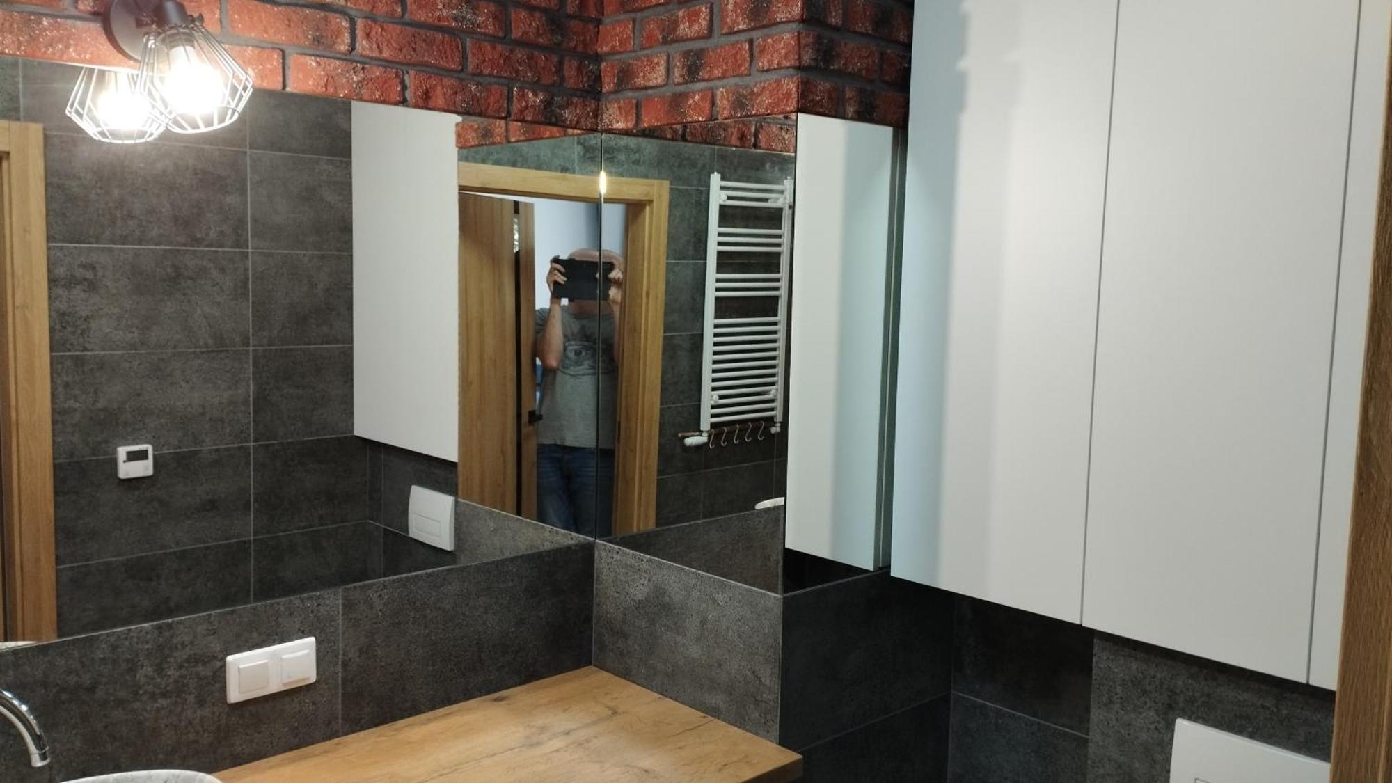 Platinum Apartment Pila